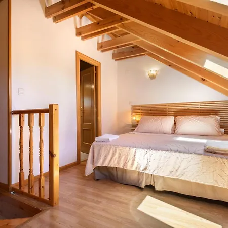 Apartmán Atico Abuhardillado L Centrico L Garaje L Trastero Biescas (Aragon)