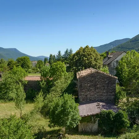 Atico Abuhardillado L Centrico L Garaje L Trastero * Biescas (Aragon)