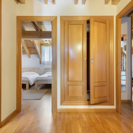 Atico Abuhardillado L Centrico L Garaje L Trastero *