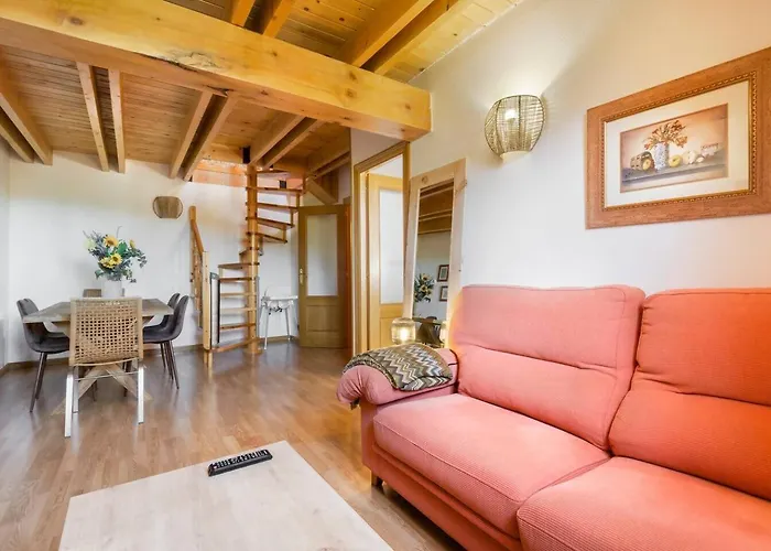 Atico Abuhardillado L Centrico L Garaje L Trastero Biescas (Aragon)