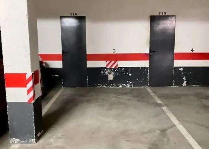 Atico Abuhardillado L Centrico L Garaje L Trastero Lägenhet Biescas (Aragon)